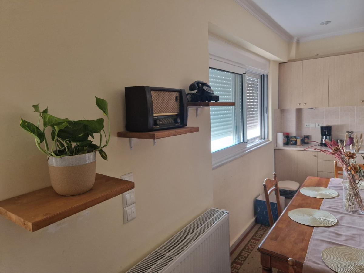 V For The View Apartment Patras Bagian luar foto