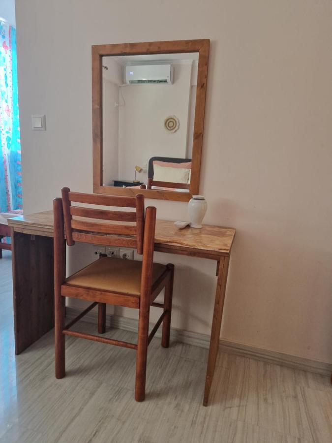 V For The View Apartment Patras Bagian luar foto